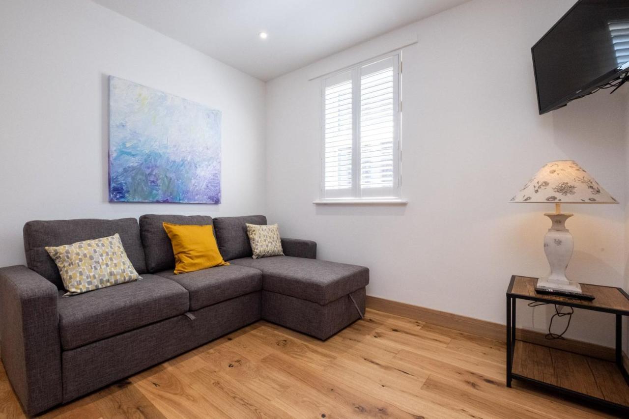 Three Tuns Apartments - Hazel - Aldeburgh Coastal Cottages Pettistree Екстер'єр фото